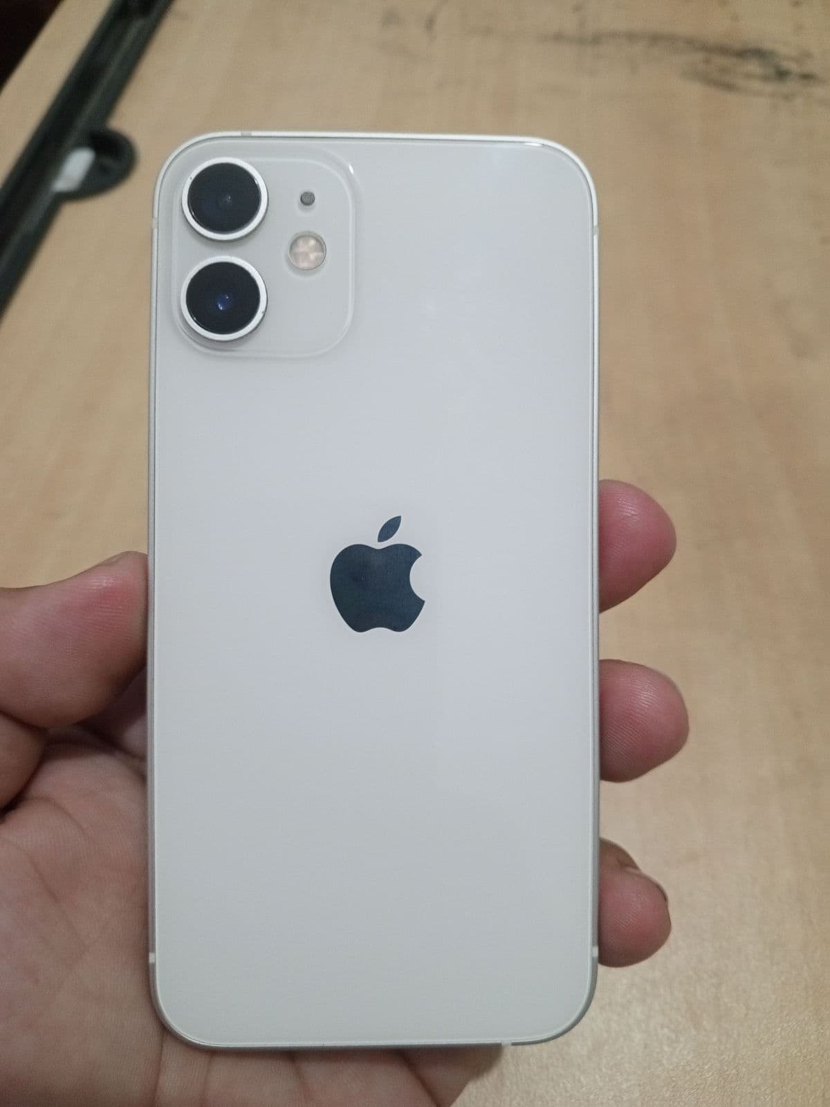 Apple iPhone 12 mini 64GB in White — photo 1