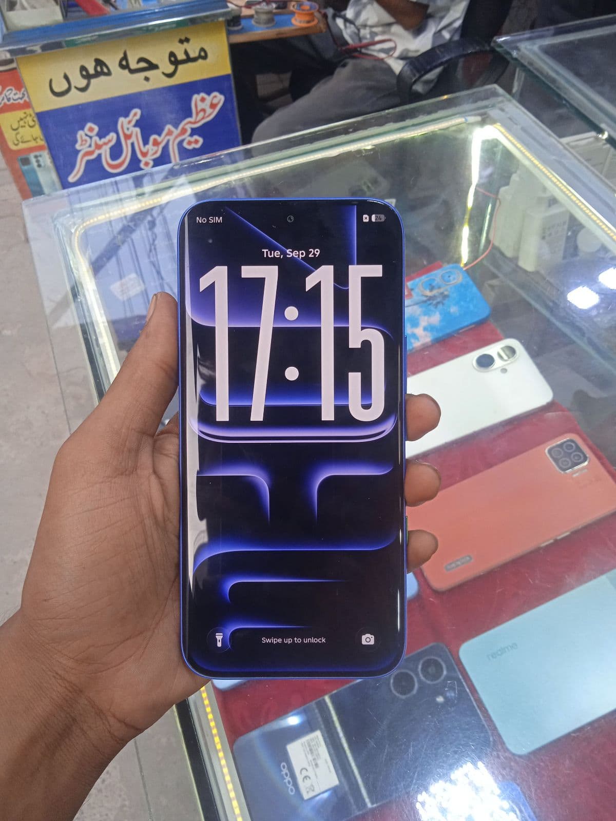 Infinix Note Edge 8GB / 256GB in Stellar Blue — photo 2