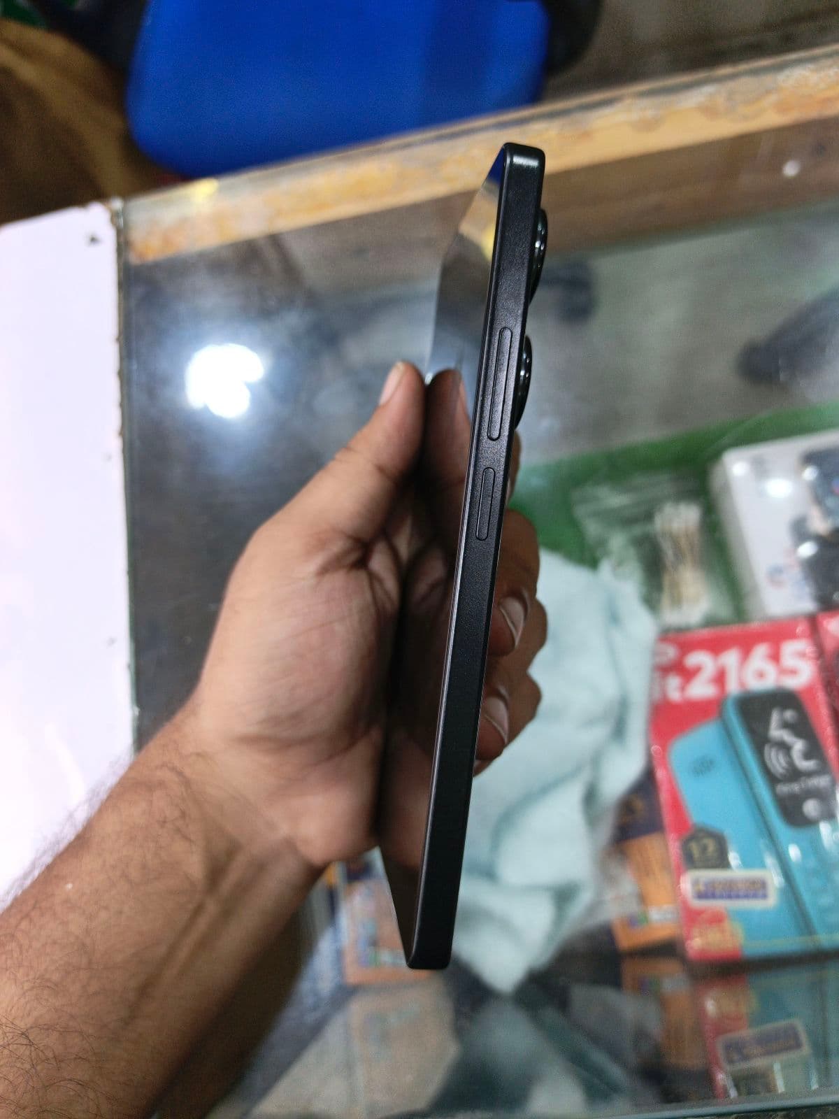 Xiaomi Redmi Note 13 Pro 4G 8GB / 256GB in Midnight Black — photo 4