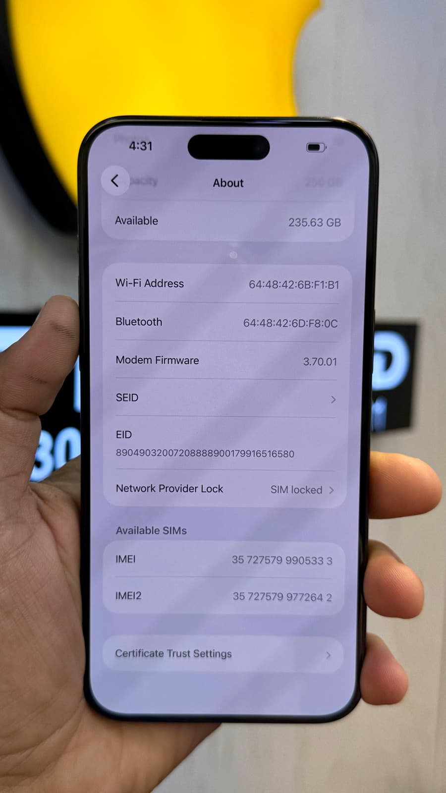 Apple iPhone 15 Pro Max 256GB in Black Titanium — photo 4