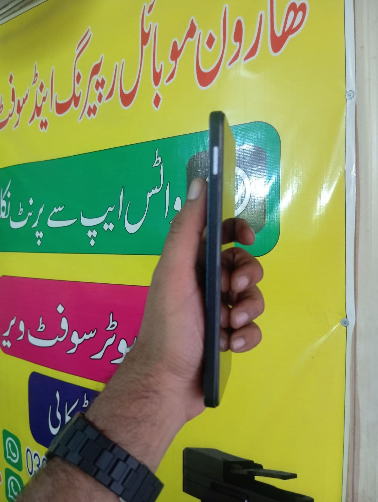 Tecno Camon 19 Neo 6GB / 128GB in Ice Mirror — photo 3