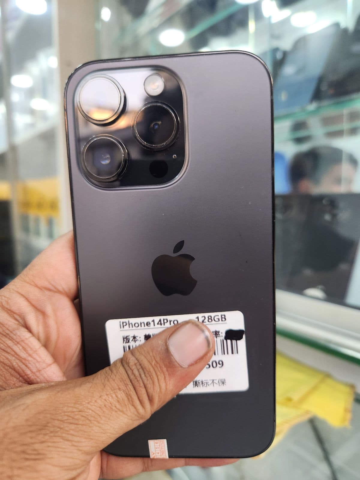 iPhone 14 Pro · 128GB