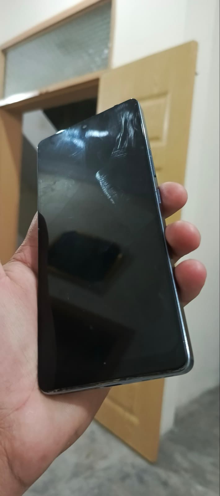 Infinix GT 20 Pro 12GB / 256GB in Mecha Blue — photo 2