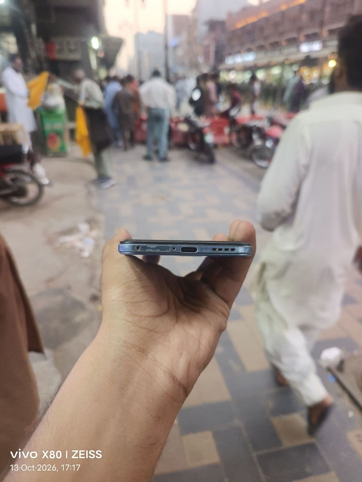Vivo V23e 8GB / 256GB in Sunshine Coast — photo 3