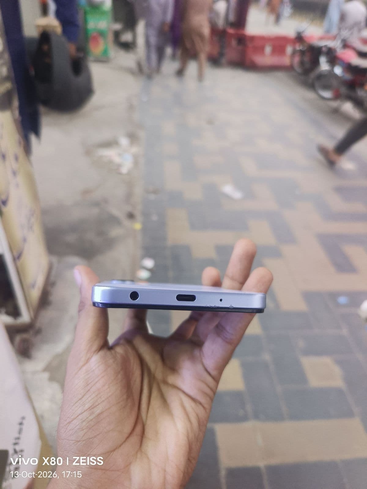 Vivo Y05 4GB / 64GB in Haze Blue — photo 2