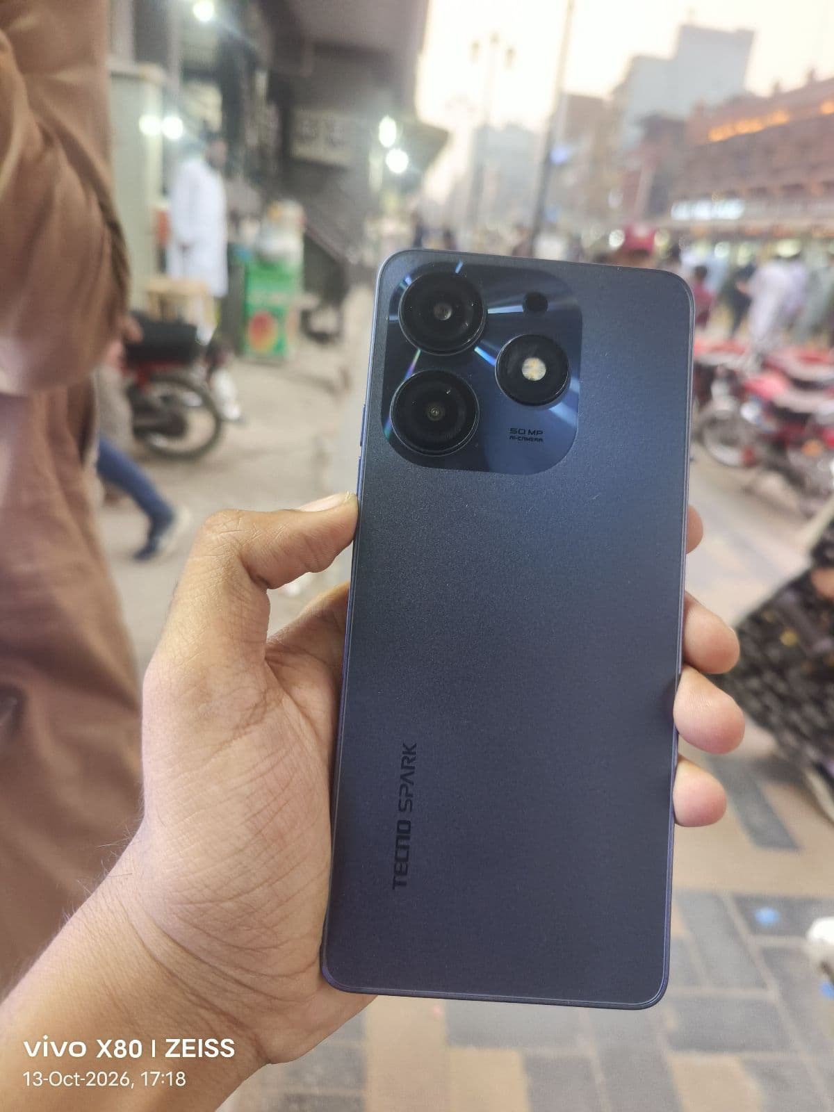 Tecno Spark 10 Pro · 8GB / 128GB