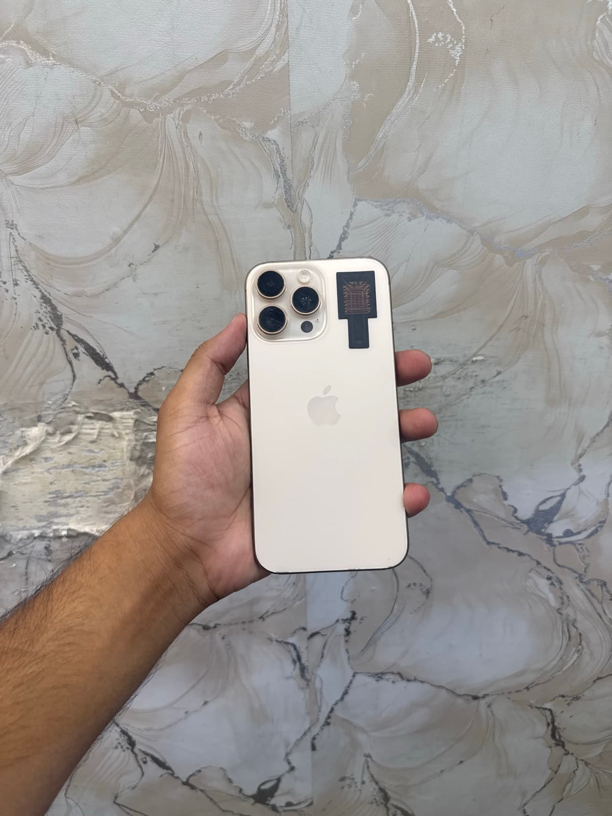 iPhone 16 Pro Max · 256GB