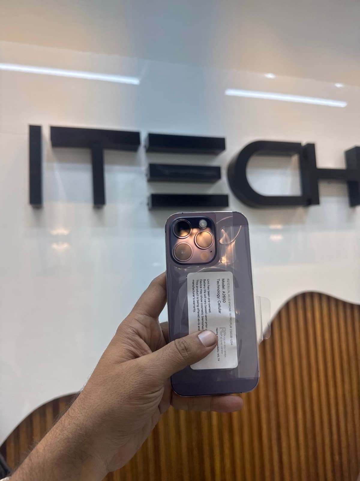 iPhone 14 Pro · 256GB
