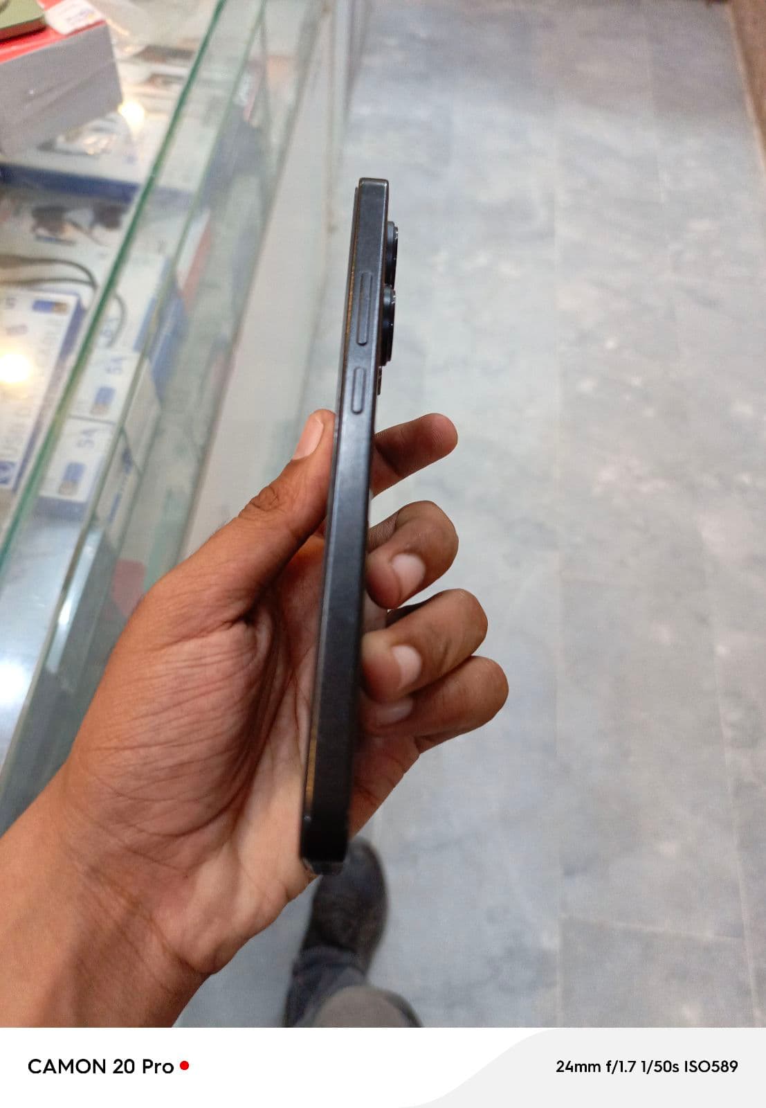 Xiaomi Redmi Note 13 8GB / 128GB in Midnight Black — photo 3