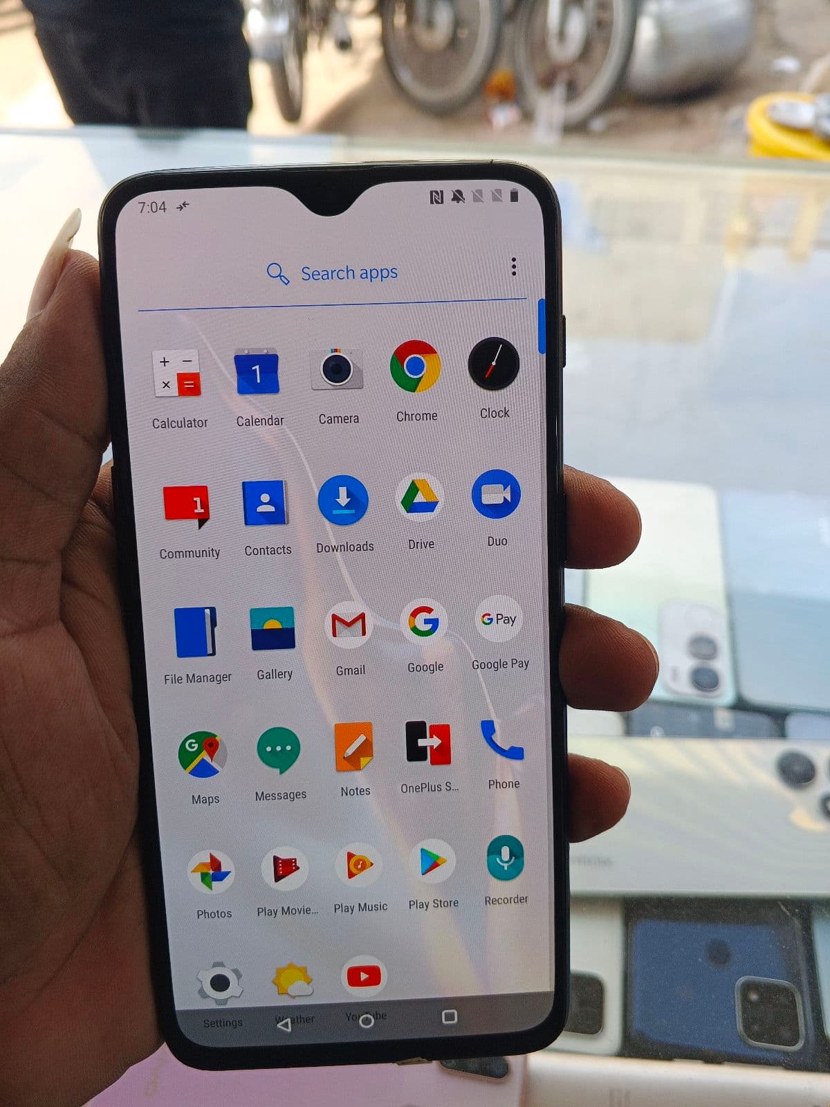 OnePlus 6T 8GB / 128GB in Mirror Black — photo 2