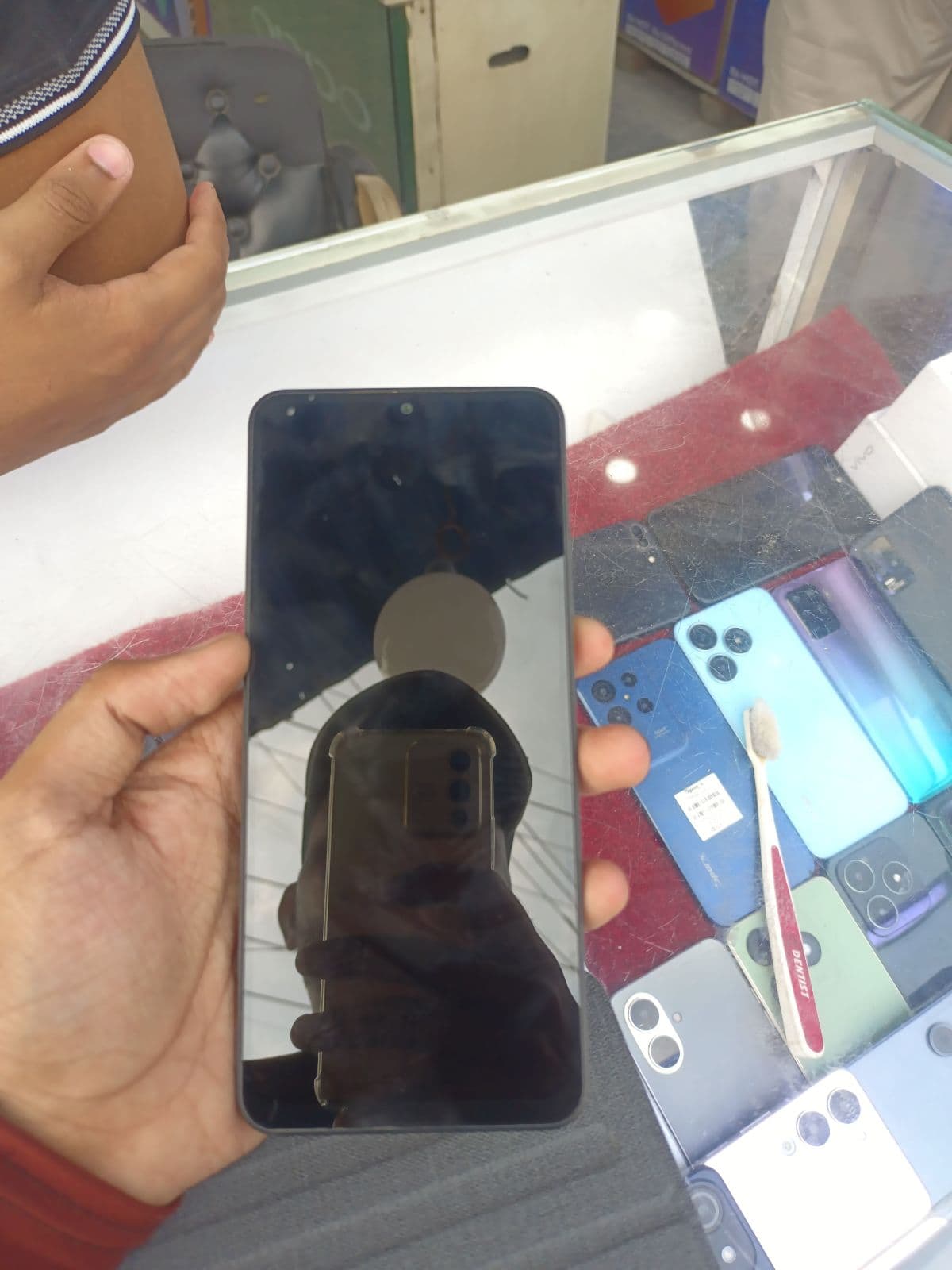 Xiaomi Redmi A5 4GB / 64GB in Midnight Black — photo 2