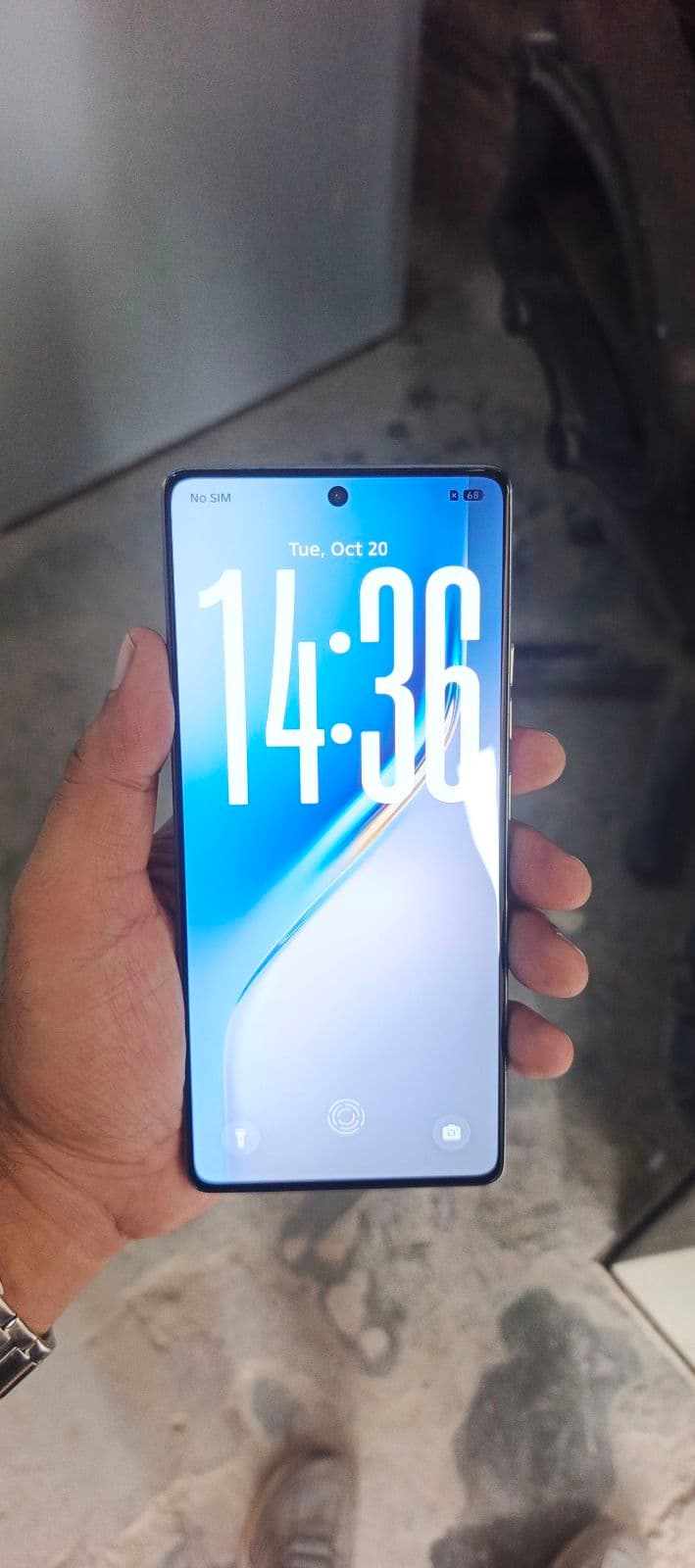 Tecno Camon 40 8GB / 256GB in Glacier White — photo 2