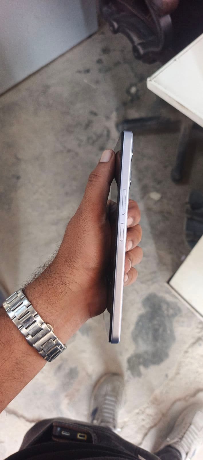 Vivo Y05 4GB / 128GB in Summit Platinum — photo 4