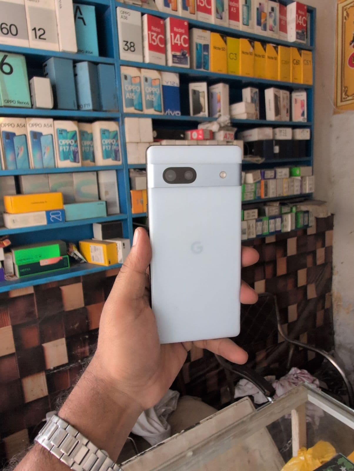 Pixel 7 · 8GB / 128GB