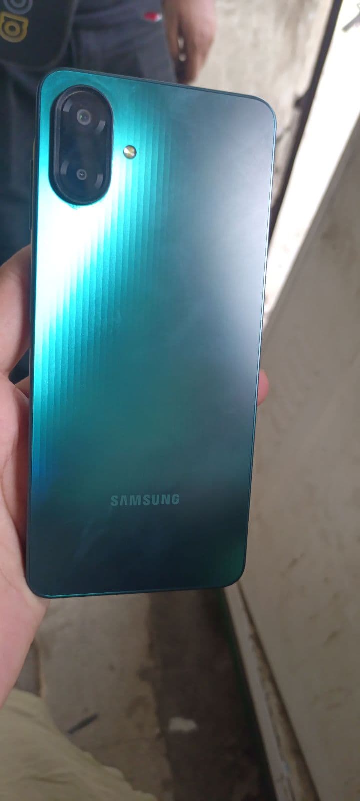 Samsung Galaxy A07 4GB / 64GB in Light Green — photo 2