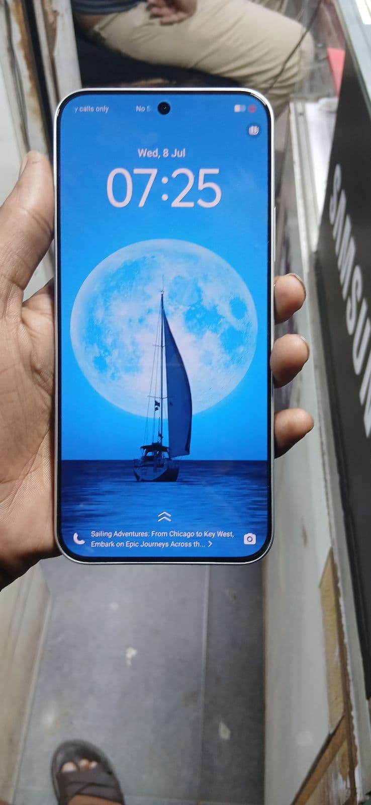 Vivo Y500 8GB / 256GB in Pearl White — photo 2