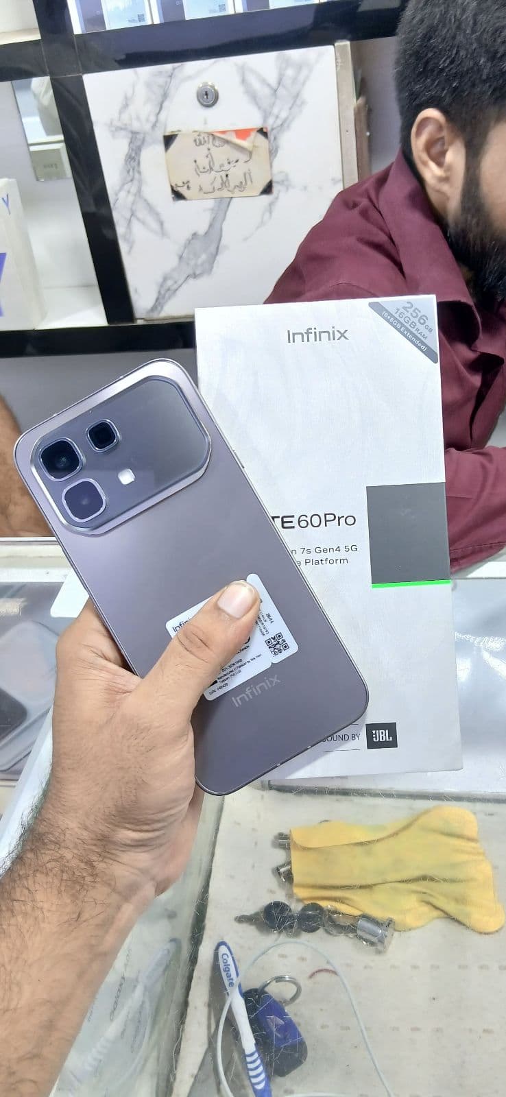 Infinix Note 60 Pro · 8GB / 256GB