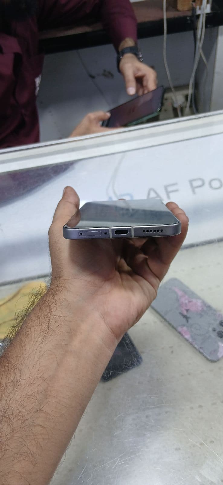 Infinix Note 60 Pro 8GB / 256GB in Mist Titanium — photo 5