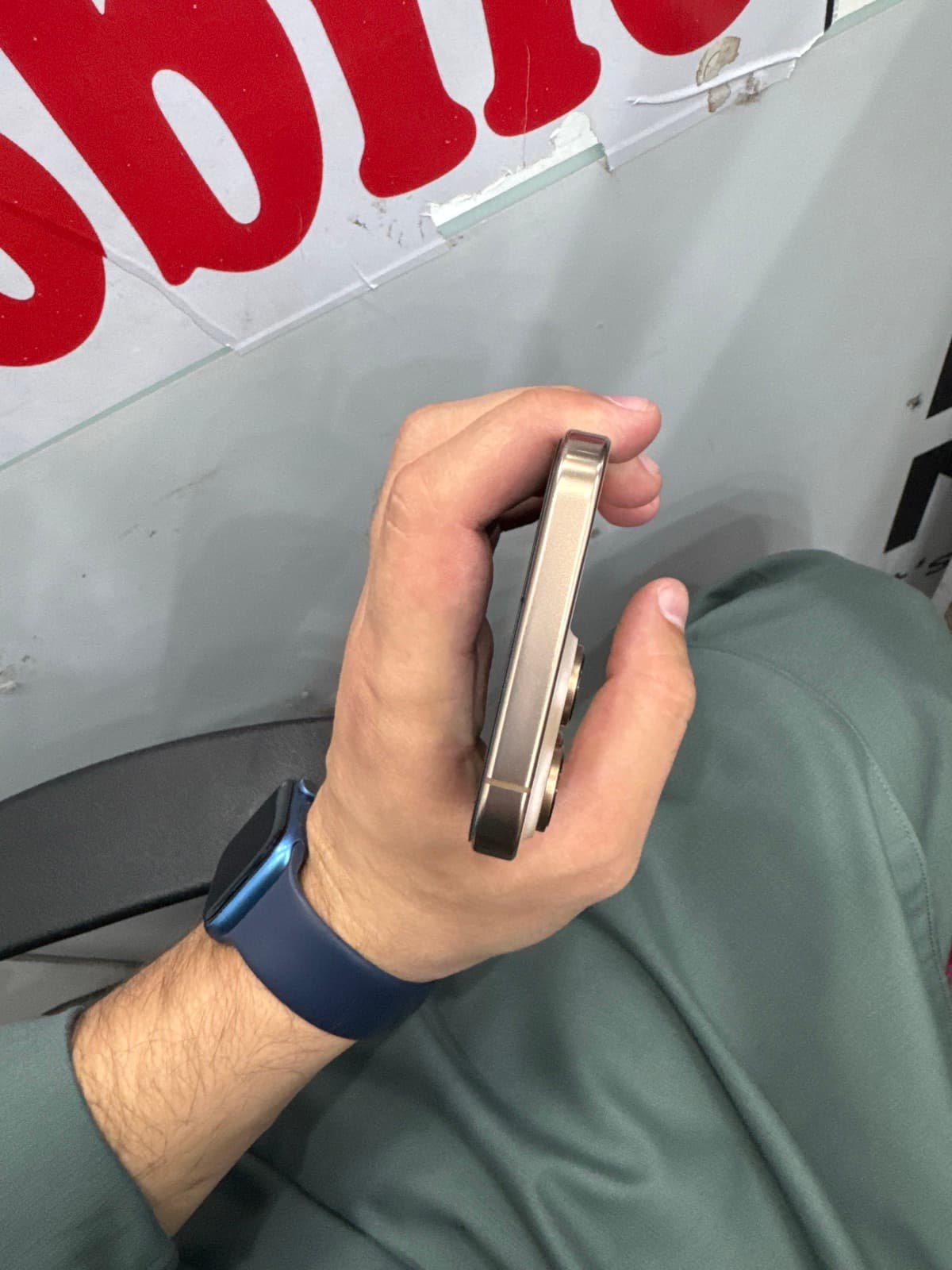 Apple iPhone 16 Pro Max 256GB in Desert Titanium — photo 4