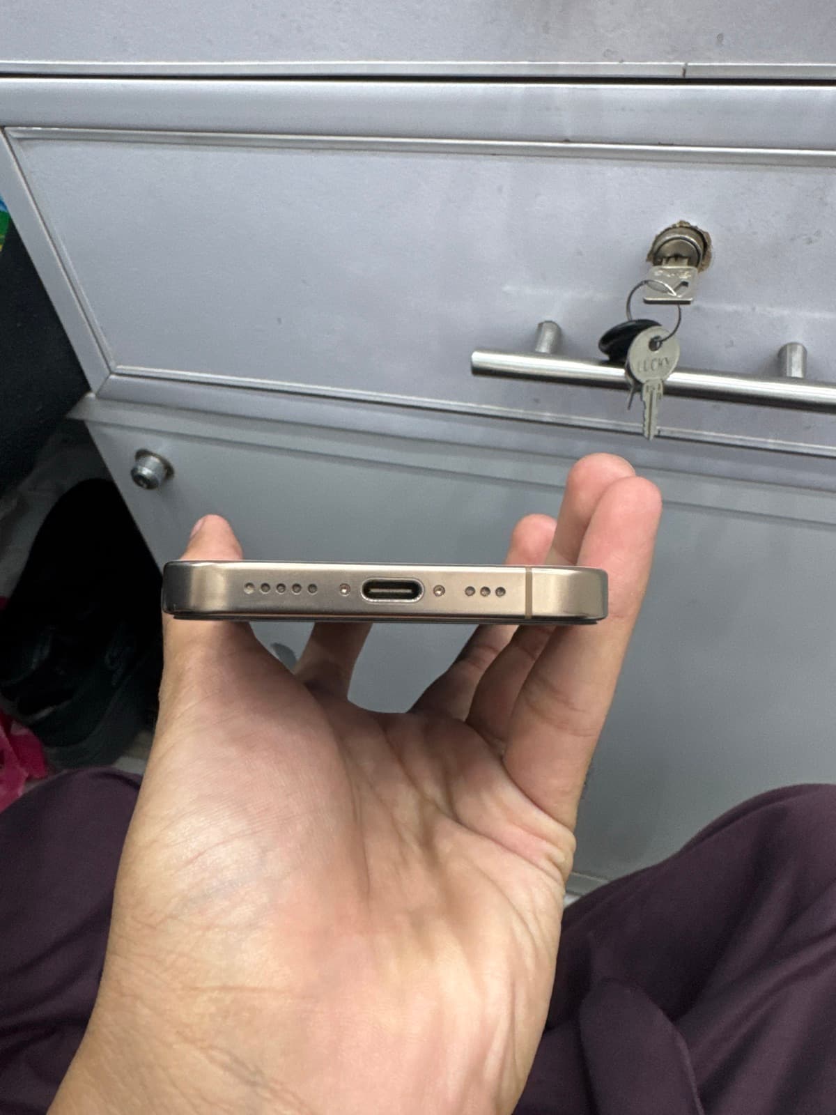 Apple iPhone 16 Pro 128GB in Desert Titanium — photo 4