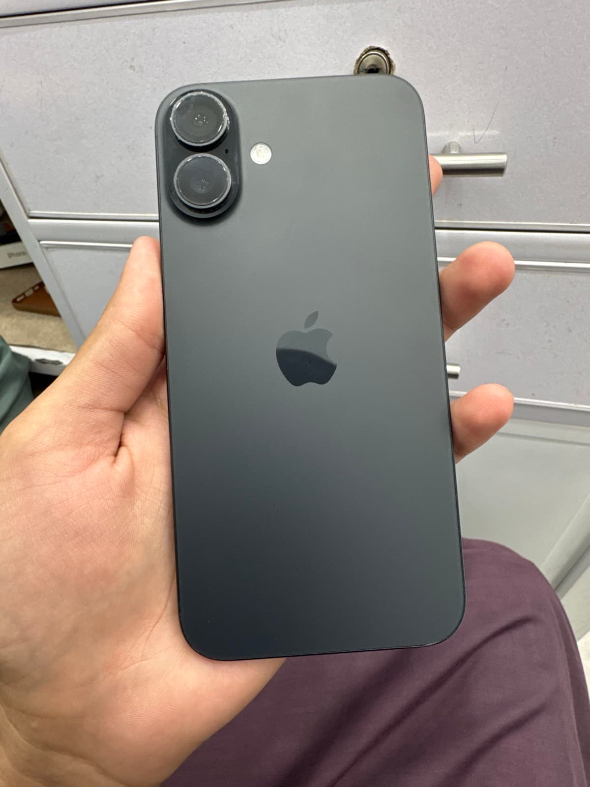iPhone 16 Plus · 128GB