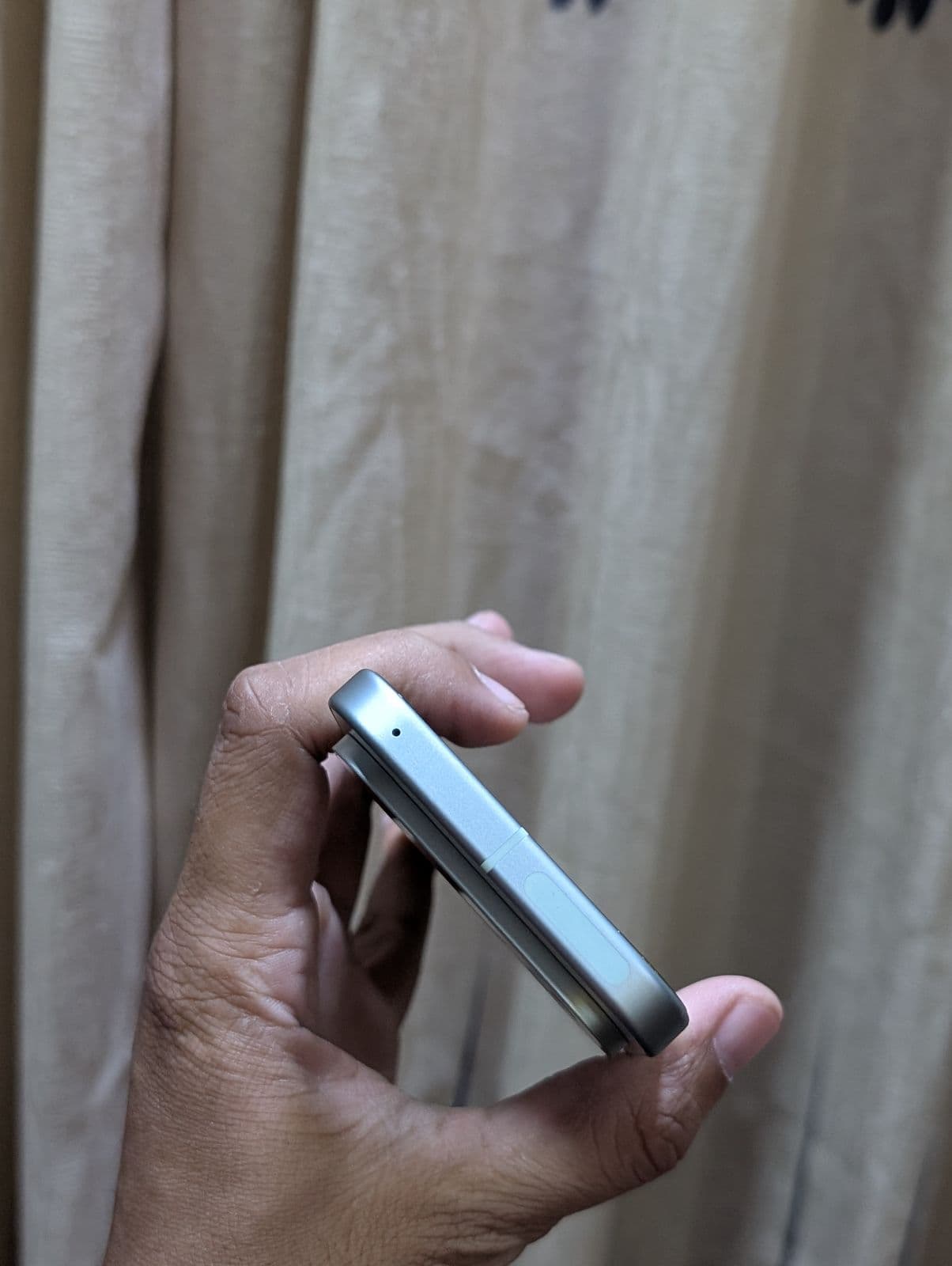 Google Pixel 9 12GB / 128GB in Wintergreen — photo 5