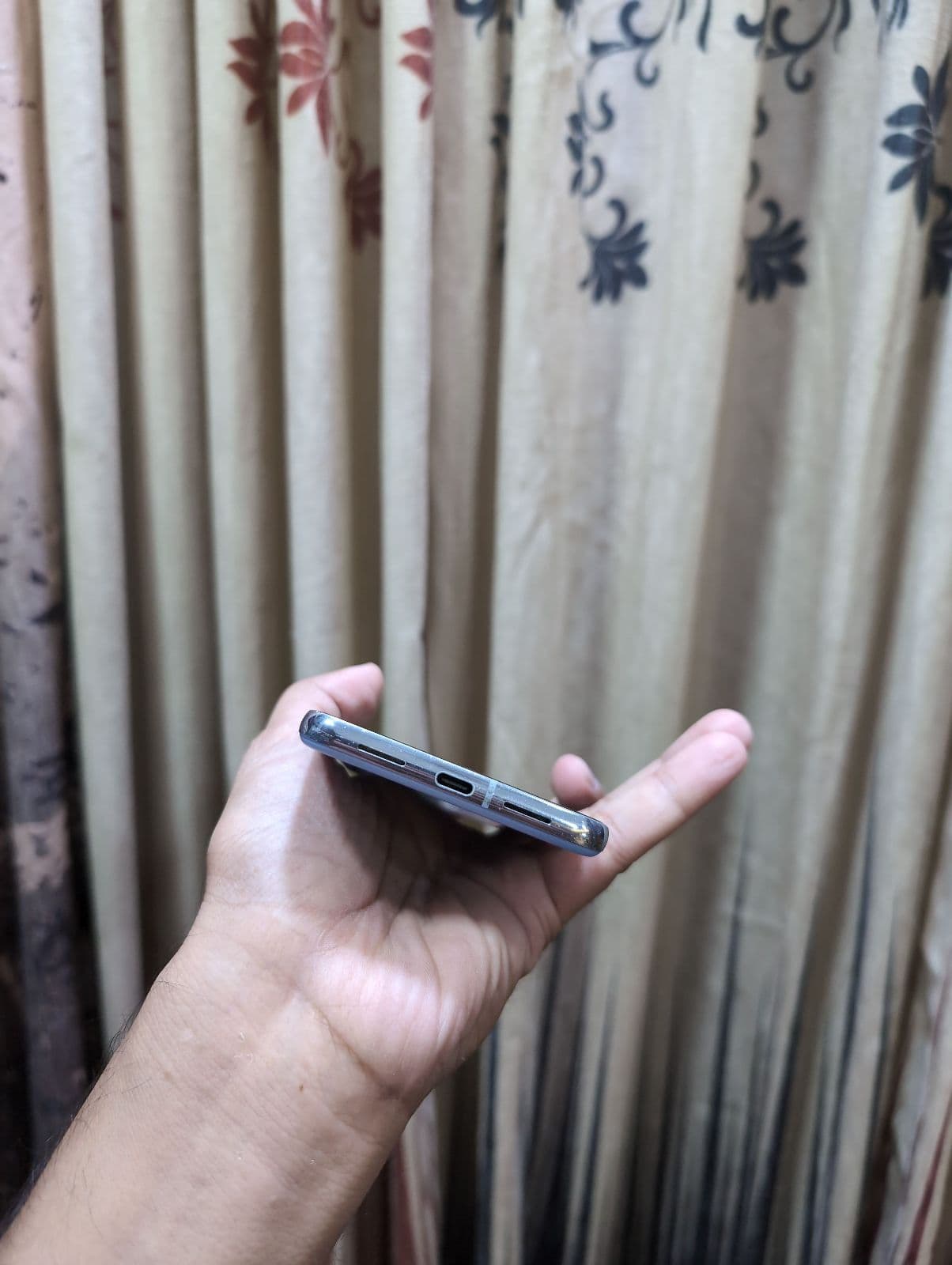 Google Pixel 8 Pro 12GB / 128GB in Bay — photo 3