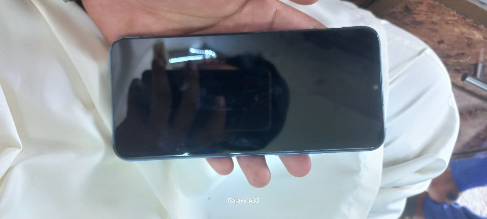 Xiaomi Poco M3 4GB / 128GB in Power Black — photo 3