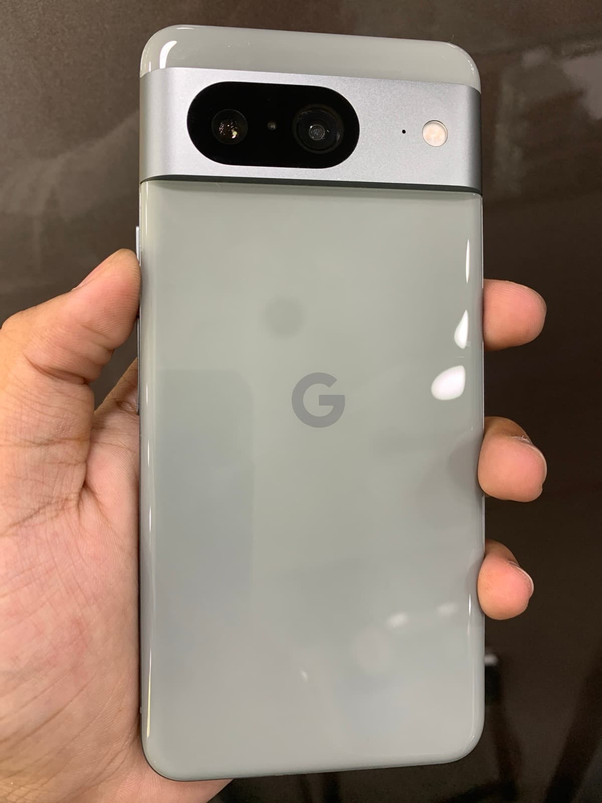 Google Pixel 8 8GB / 128GB in Hazel — photo 1