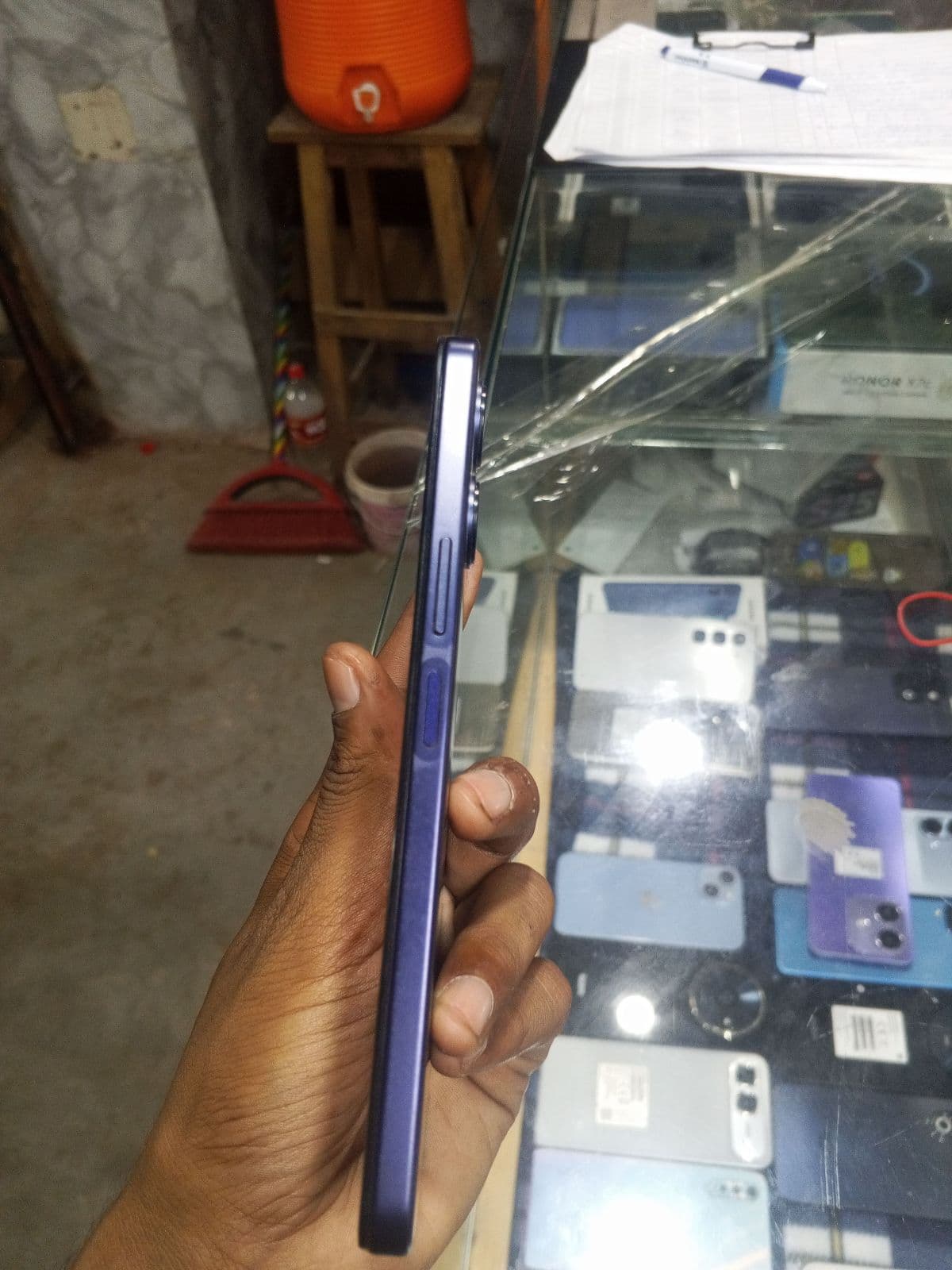 Vivo Y05 4GB / 64GB in Haze Blue — photo 5
