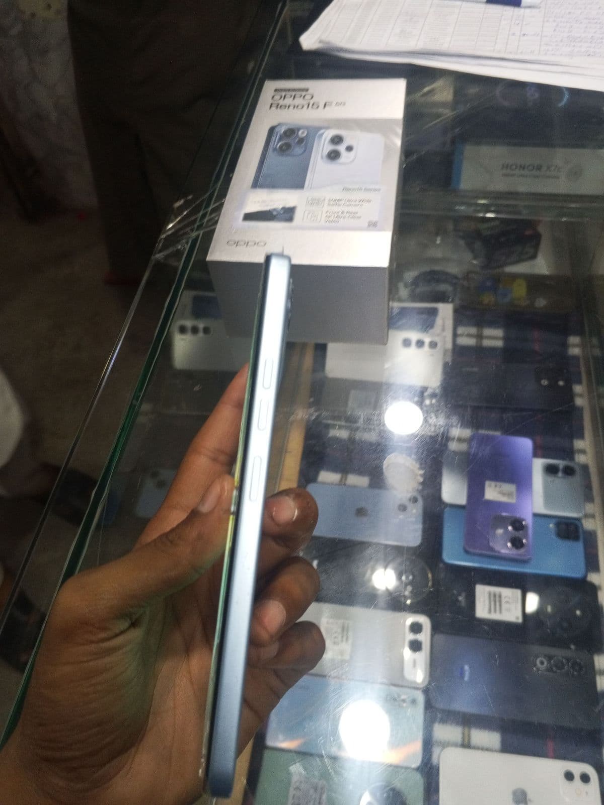 Tecno Spark 40C 4GB / 128GB in Ripple Blue — photo 3