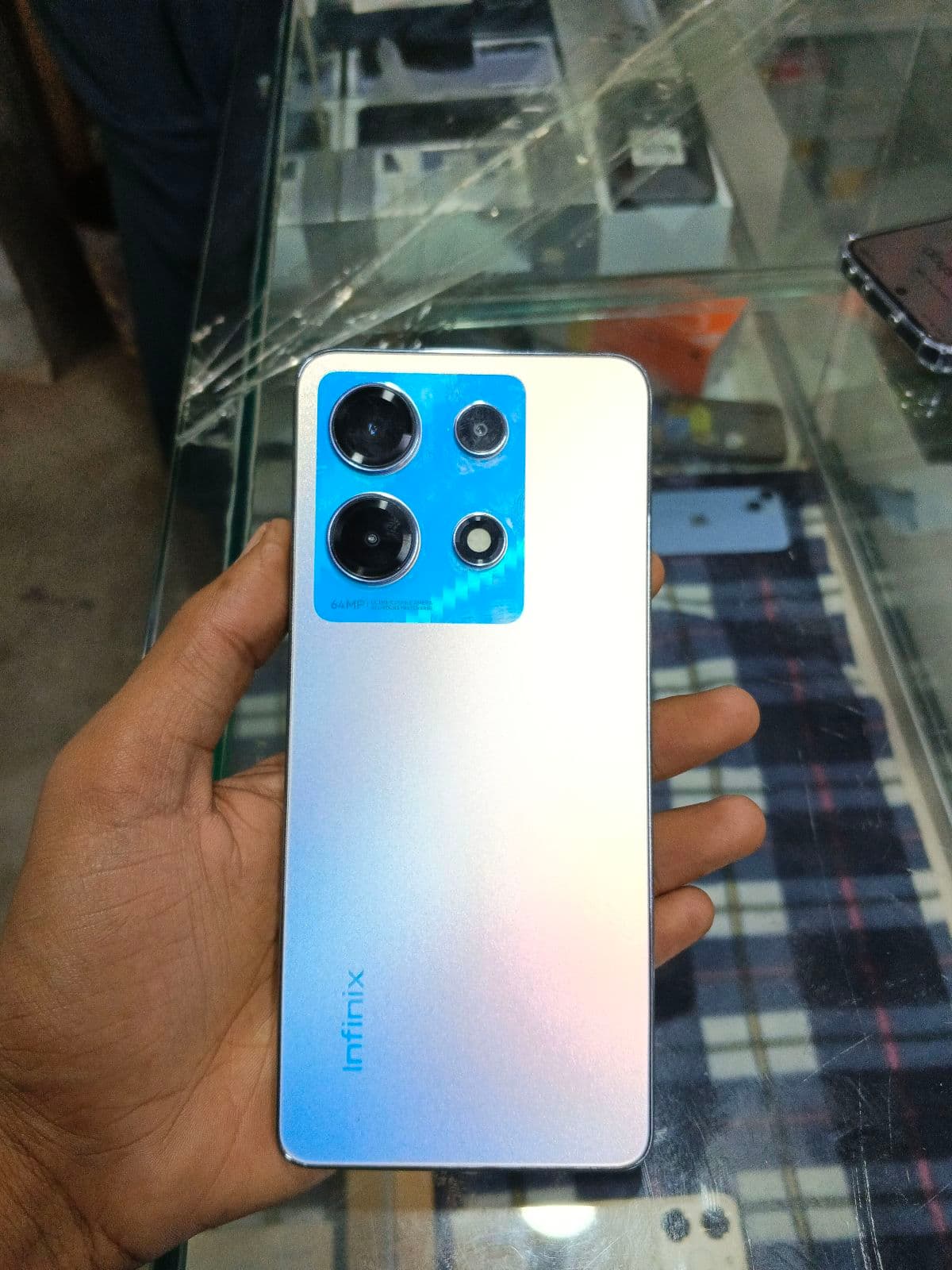 Infinix Note 30 8GB / 256GB in Interstellar Blue — photo 1