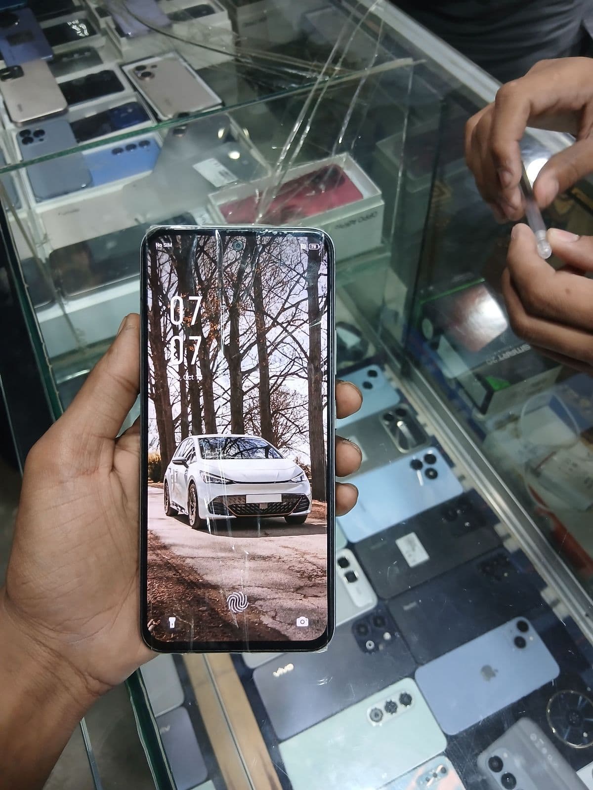 Infinix Hot 50 Pro 8GB / 128GB in Titanium Grey — photo 2