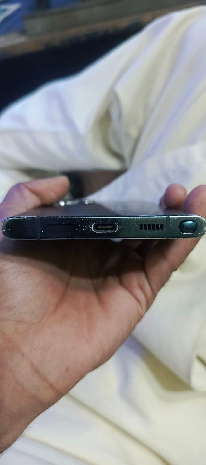 Galaxy S22 Ultra · 12GB / 256GB