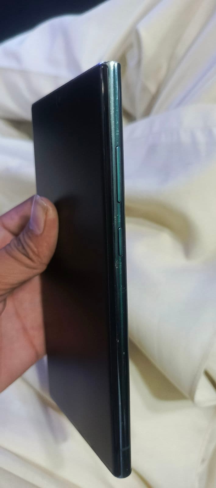 Samsung Galaxy S22 Ultra 12GB / 256GB in Phantom Black — photo 3