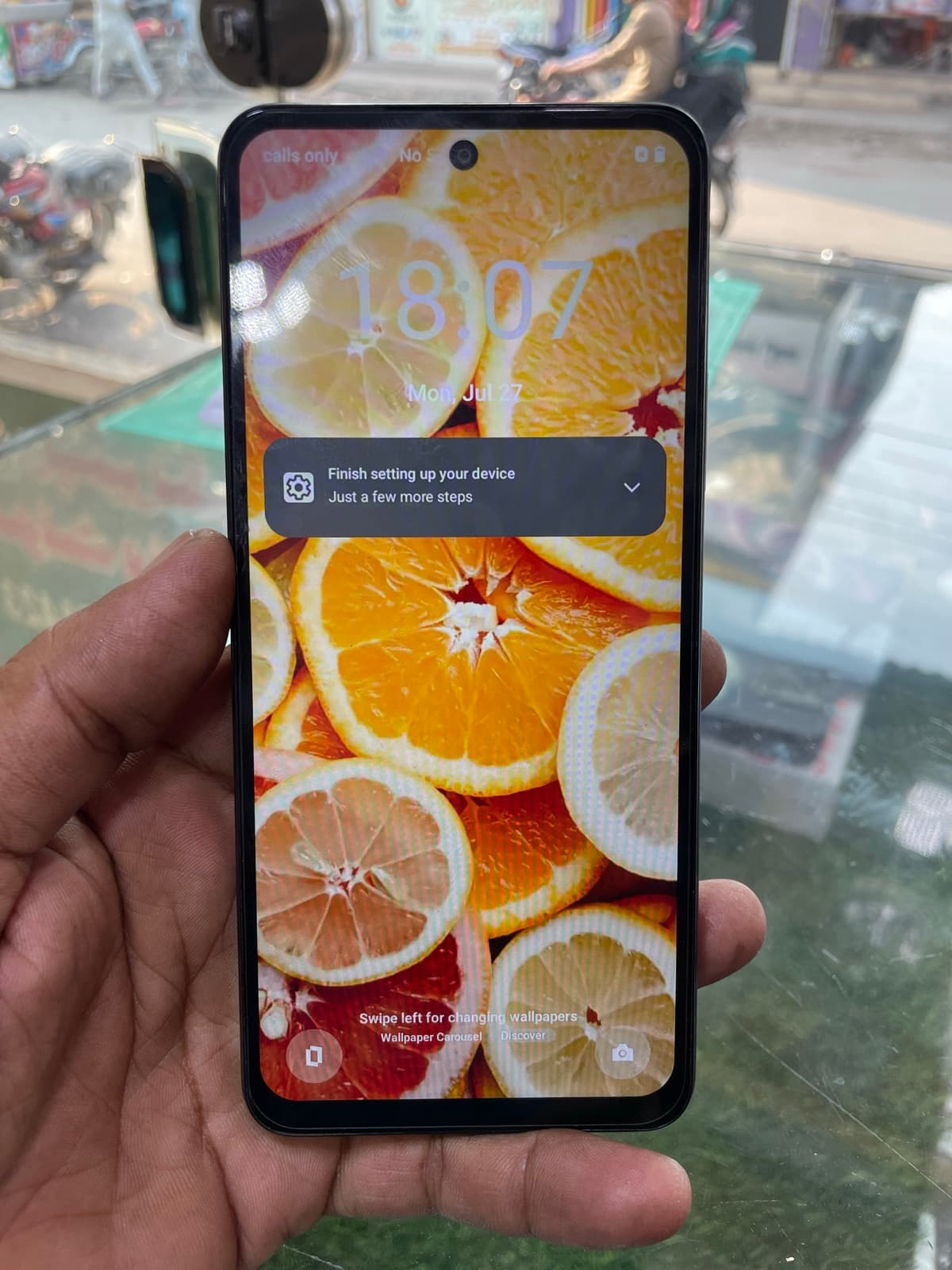 Realme C71 6GB / 128GB in Forest Owl — photo 2