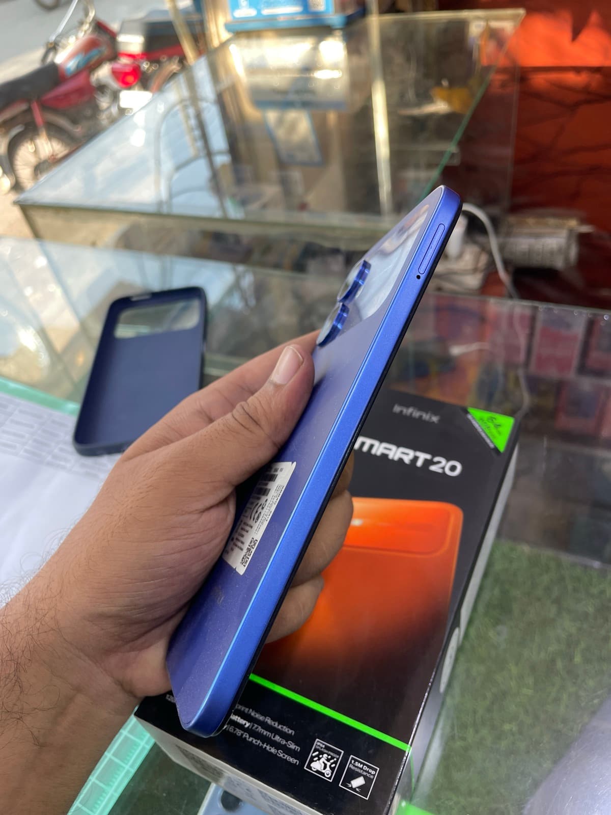 Infinix Smart 20 4GB / 64GB in Cloudline Blue — photo 3