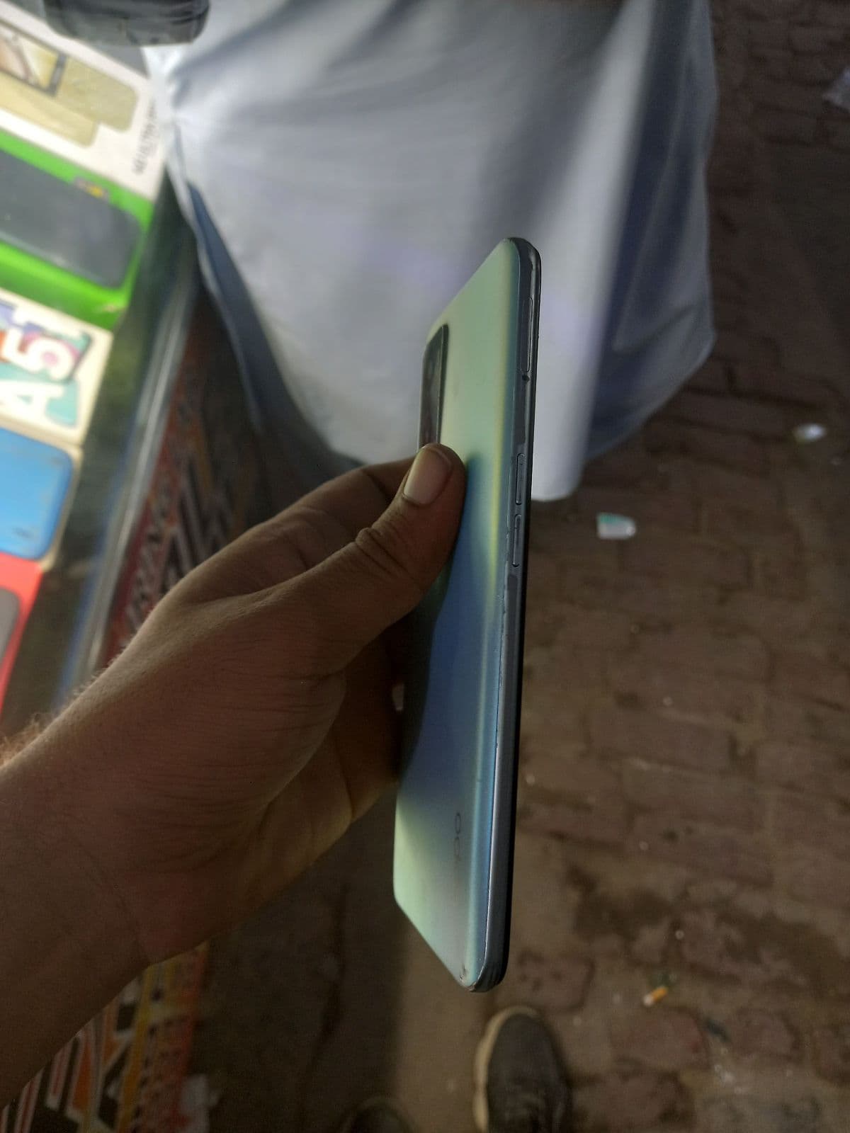 Oppo A96 8GB / 128GB in Sunset Blue — photo 3