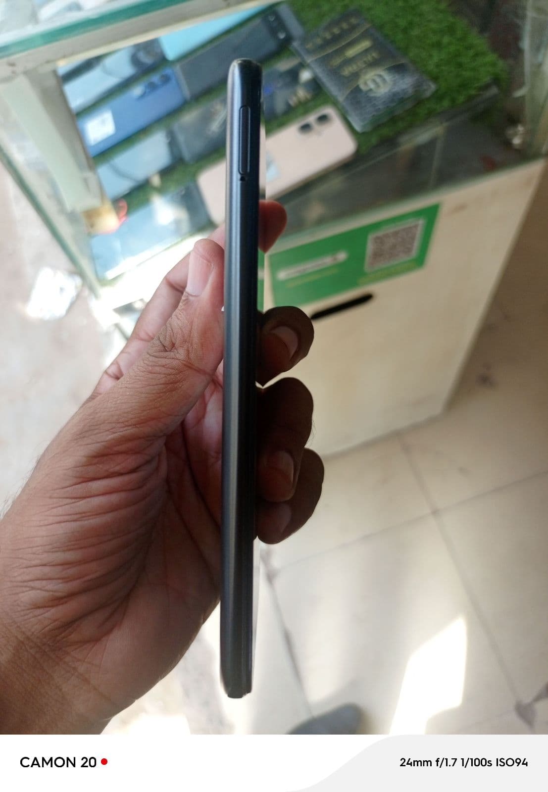Xiaomi Redmi 10 4GB / 64GB in Carbon Gray — photo 3
