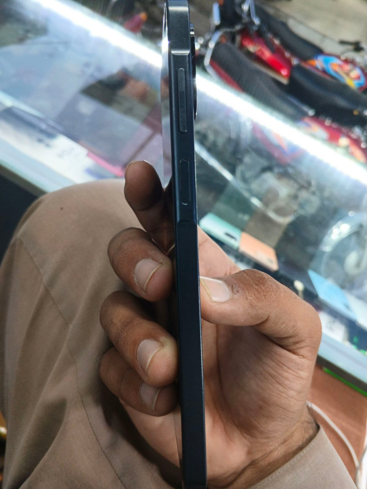 Samsung Galaxy A07 4GB / 128GB in Black — photo 2
