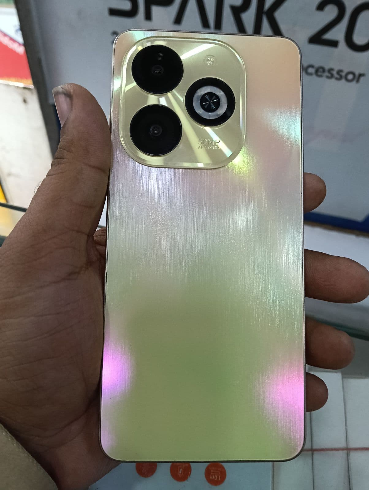 Infinix Smart 8 Pro · 4GB / 128GB