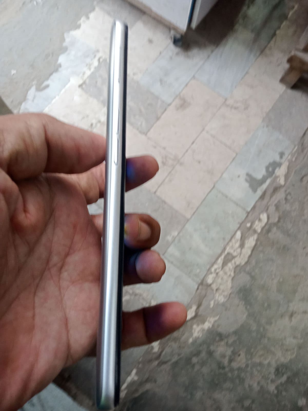 Oppo A16 4GB / 64GB in Space Silver — photo 3