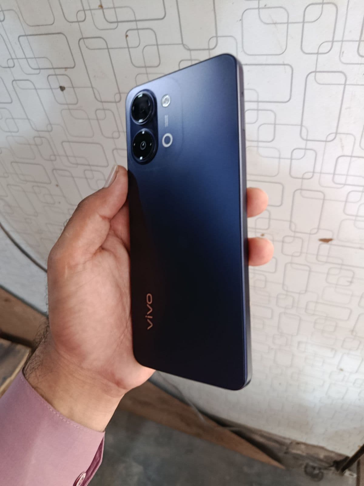 Vivo Y05 4GB / 64GB in Voyage Black — photo 2