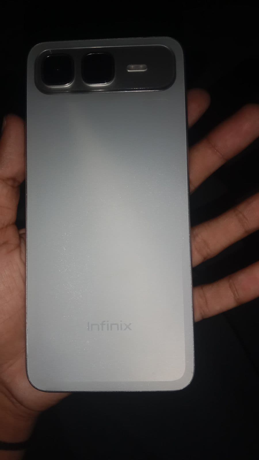 Infinix Smart 10 Plus 4GB / 128GB in Titanium Silver — photo 1
