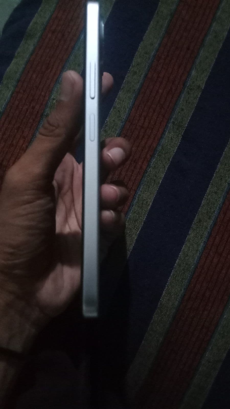 Infinix Smart 10 Plus 4GB / 128GB in Titanium Silver — photo 2