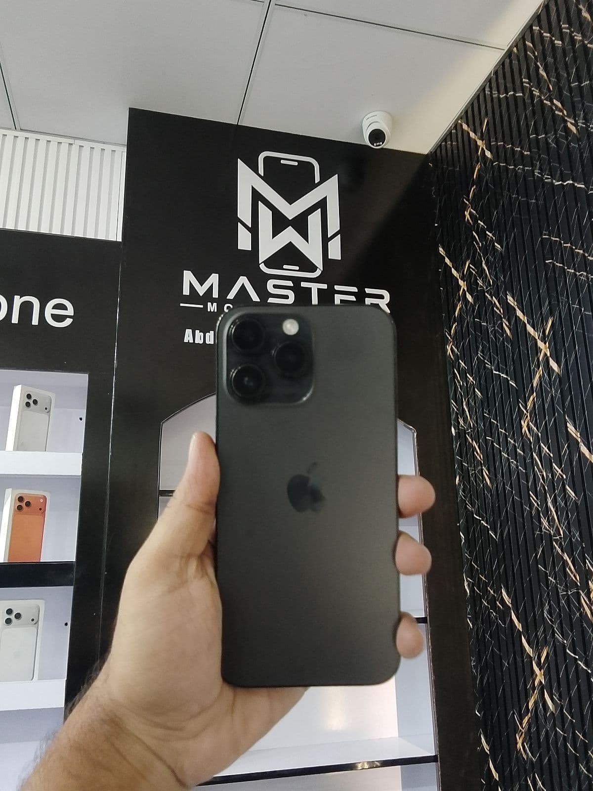 Apple iPhone 14 Pro Max 256GB in Space Black — photo 5