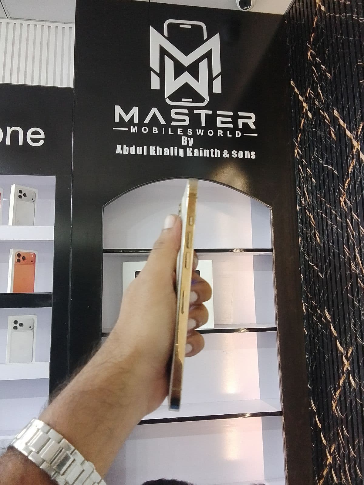 Apple iPhone 12 Pro Max 128GB in Gold — photo 3