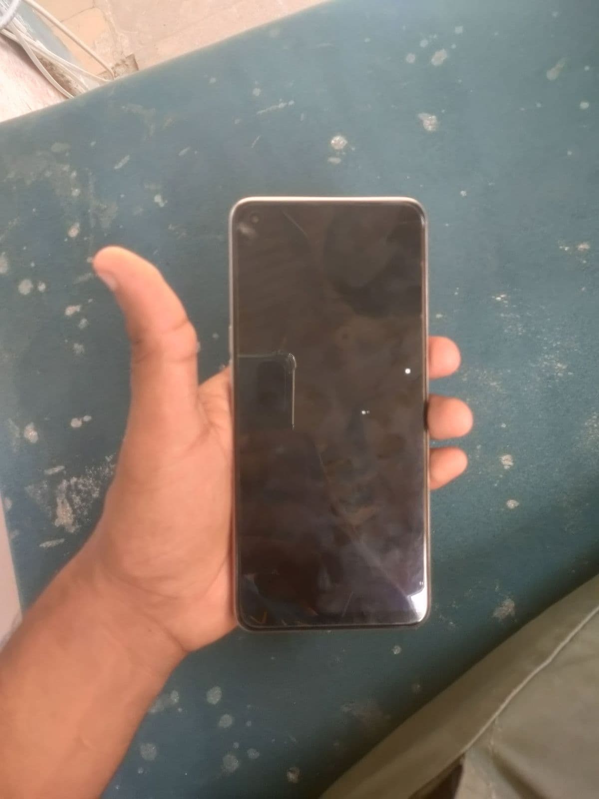 Oppo F21 Pro 8GB / 128GB in Rainbow Spectrum — photo 4