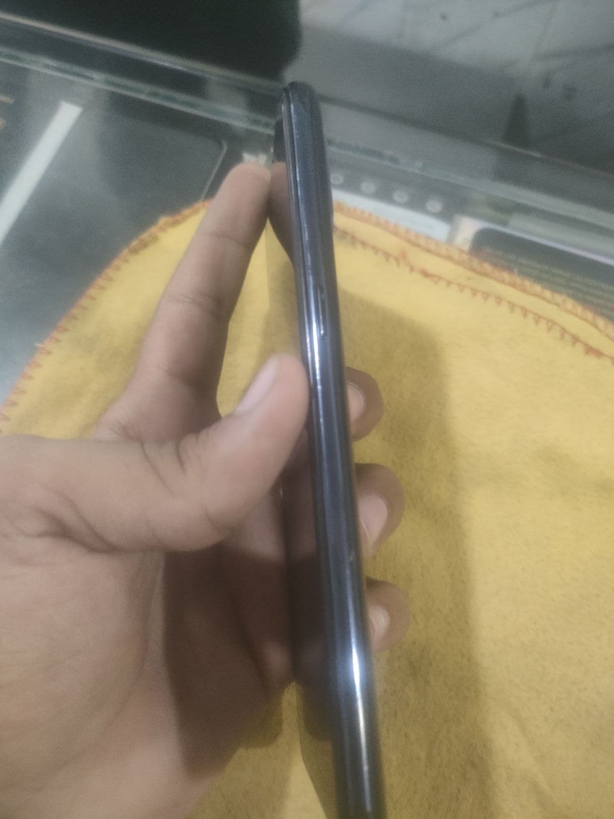 OnePlus Nord N10 5G 6GB / 128GB in Midnight Ice — photo 2