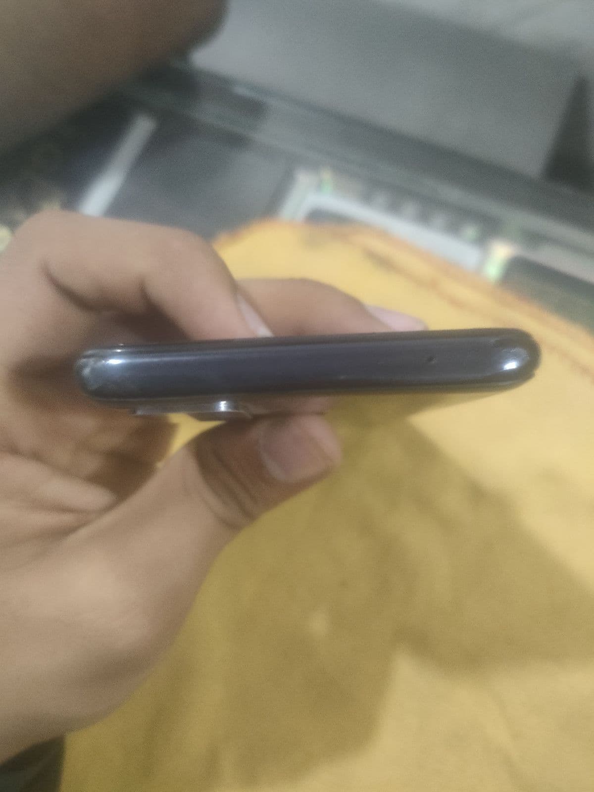 OnePlus Nord N10 5G 6GB / 128GB in Midnight Ice — photo 4